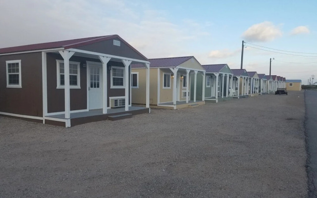 Stateline Cabins & RV