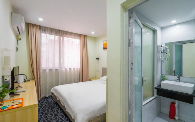 Hangzhou Memory Travel International Hotel- Edge West Lake