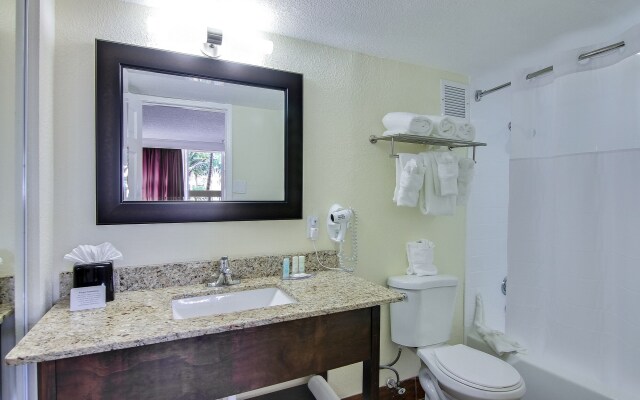 The Link Hotel on Sunrise