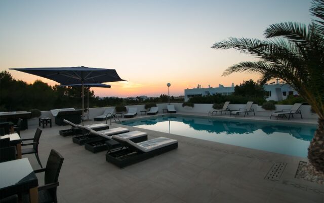 Secret Oasis Ibiza- Adults Only