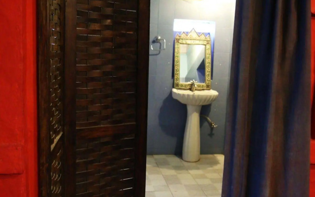 Yogi Guest House