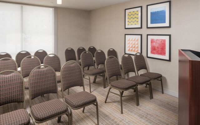 Holiday Inn Express Springfield by IHG