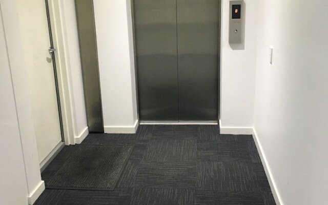 City Escape 3BD in Adelaides East End 7