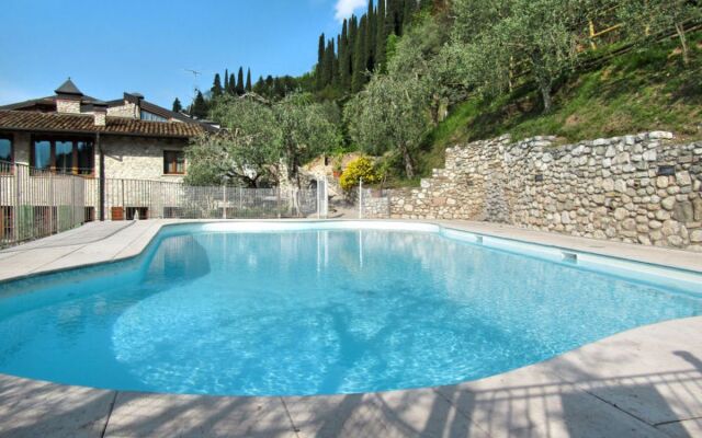 Borgo Alba Chiara 28451