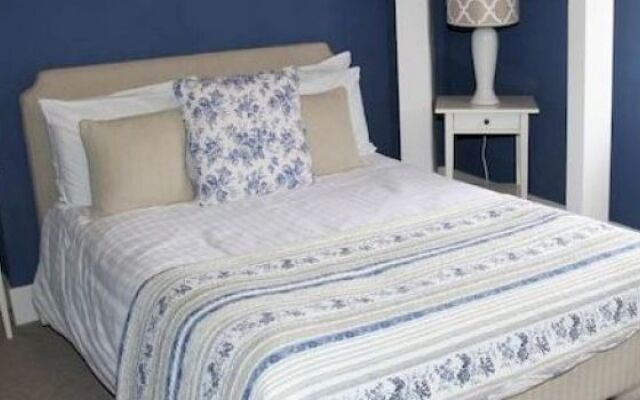 The Townhouse Hotel