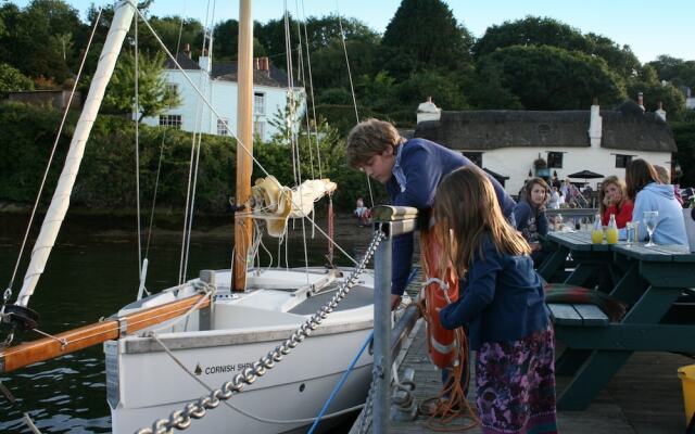 Waterside Holiday Cottages