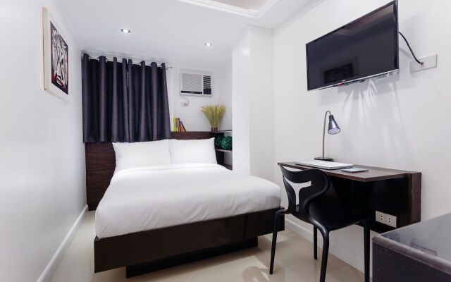 OYO 860 Premium Nest Nano Makati Suites (Vaccinated Staff)