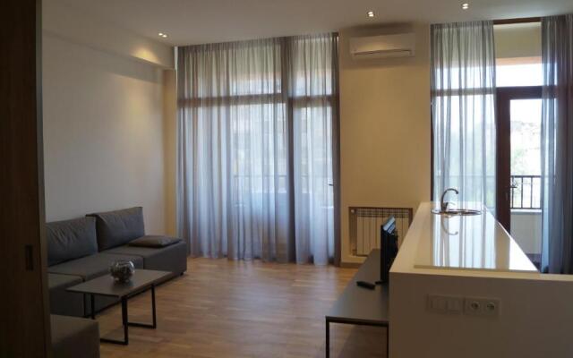 Metro apartment