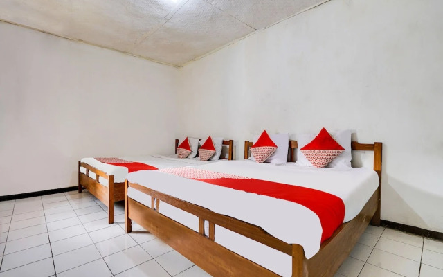 OYO 2157 Pondok Gembyang Air Panas Alam