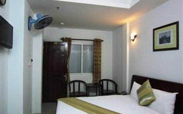 Minh Chau Hotel