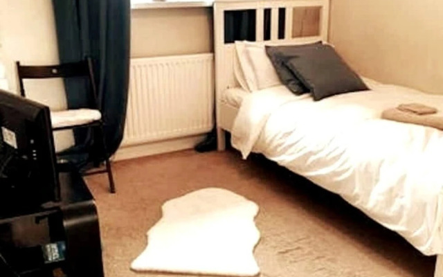 Spacious Family Holiday Property in Paignton