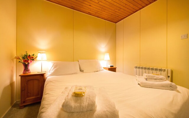 Kestrel Lodge With Mountain View Free Wifi