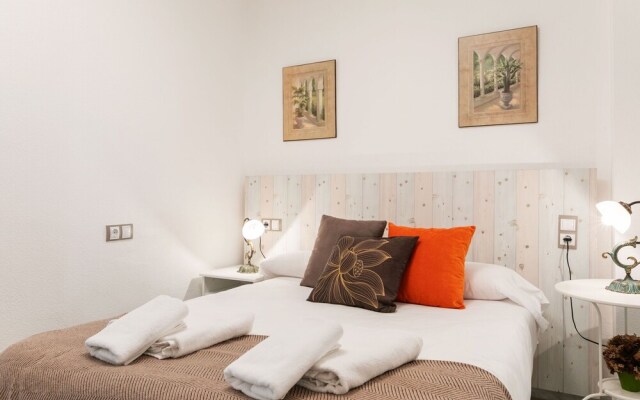 Pleasant Apartment in Marbella With Swimming Pool