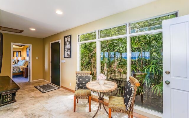 Hale Huna Kai Oceanfront by RedAwning