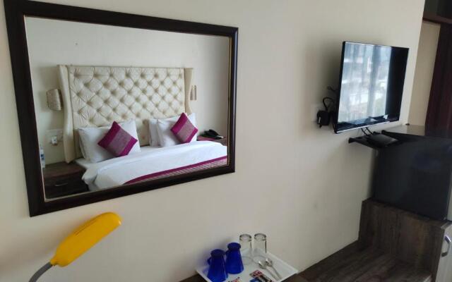 Hotel Guru Surbhi