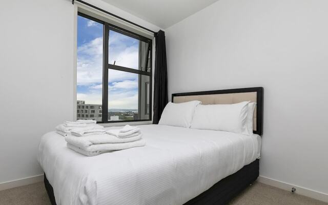 QV Brand New in the City - 889