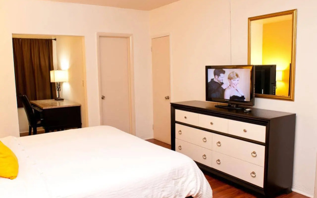 Travelodge by Wyndham Miami Biscayne Bay