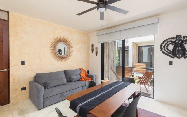 Elegant Eco-chic Condo Amongst Nature in Aldea Zama Wifi Concierge