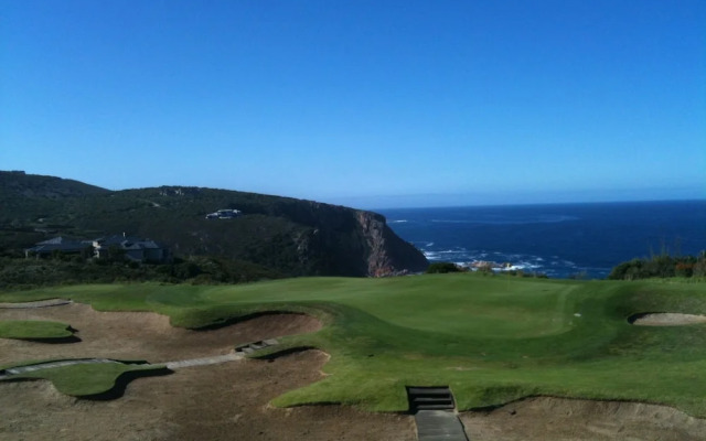 PENTHOUSE 230m2 ON THE SEA