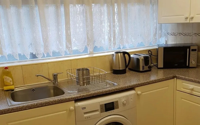 Nice & Cozy 2 Bed Pimlico / Victoria