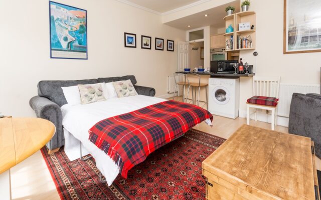 Luxury New Town 1 Bed Apartment