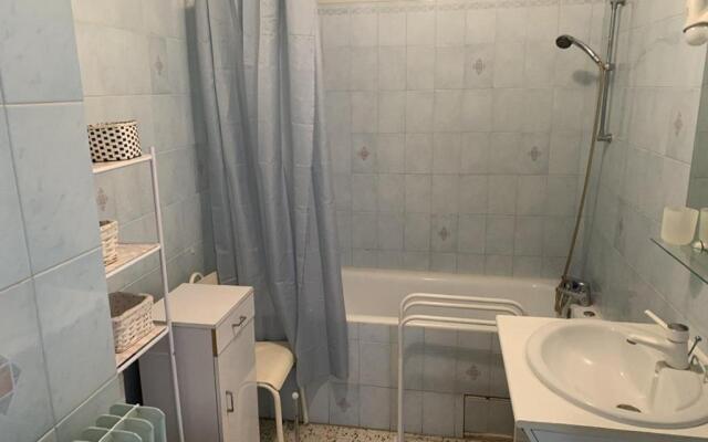 Appartement Balaruc-les-Bains, 1 pièce, 2 personnes - FR-1-571-13