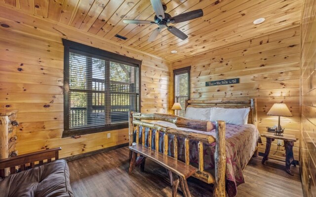 The Great Maple Retreat 13 Bedroom Home by Redawning