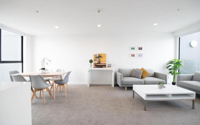 CHELSEABAY Modern Apartments