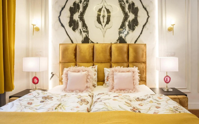 Palace Apartment by Main Station - President