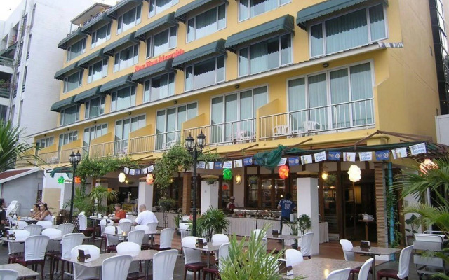 New Siam Riverside