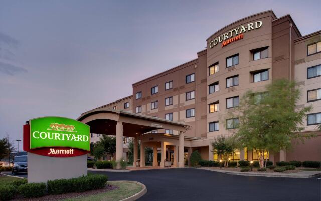 Courtyard by Marriott Bristol