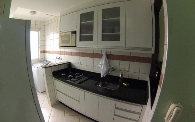 Apartamento charmoso a 50m da praia
