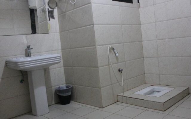 Al Amal Hotel