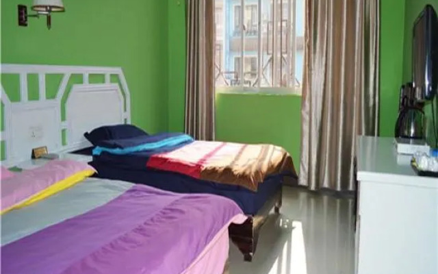 Henduoren Chain Hotel Yangshuo Luguo Mengxiang