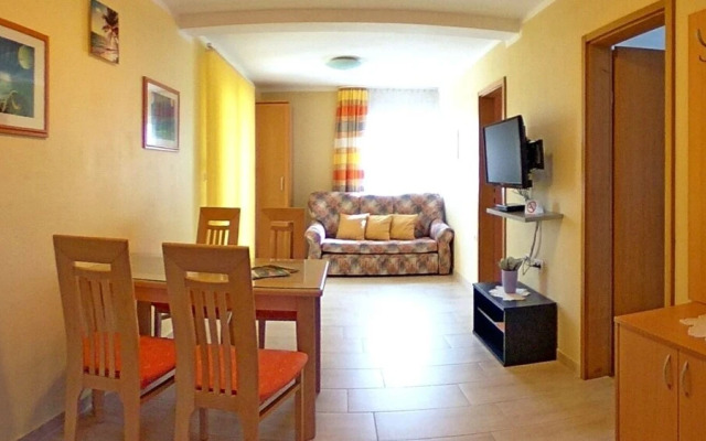 Amalia - Family Friendly With Parking - A4 Megi