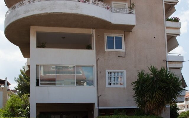 Modern apt.with sea view in Glyfada