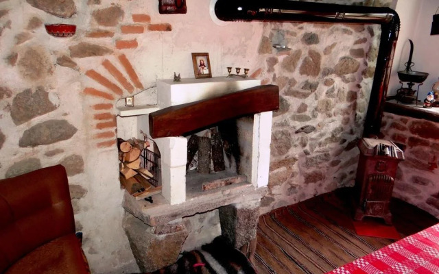 Chardaka Guest House