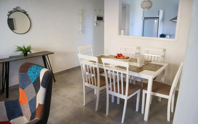 The Harbour Suite - 100M From The Beach - 6 Guests