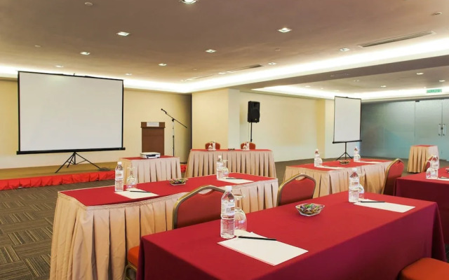 Primera Residences & Business Suites