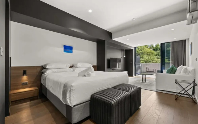 Bright Studio in Braddon With Parking