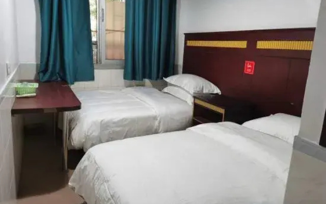 Longsheng Apartment