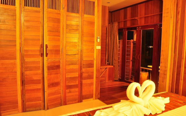 Vieng Tara Villa