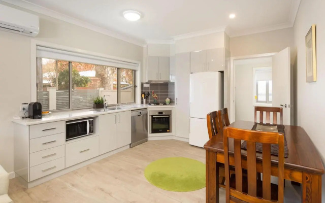 Central Sojourn on Wilcox