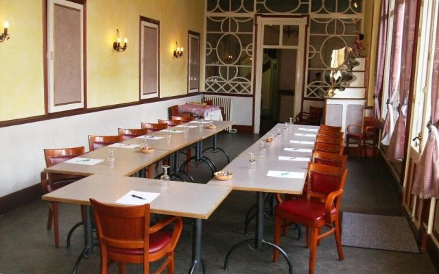 Logis Hôtel Pedussaut