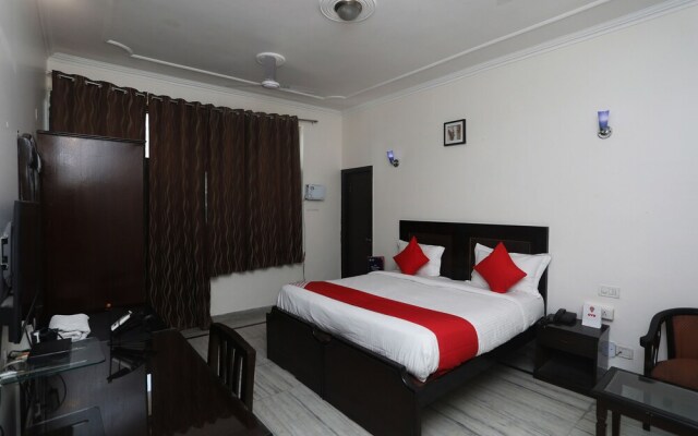 Sky Inn By OYO Rooms