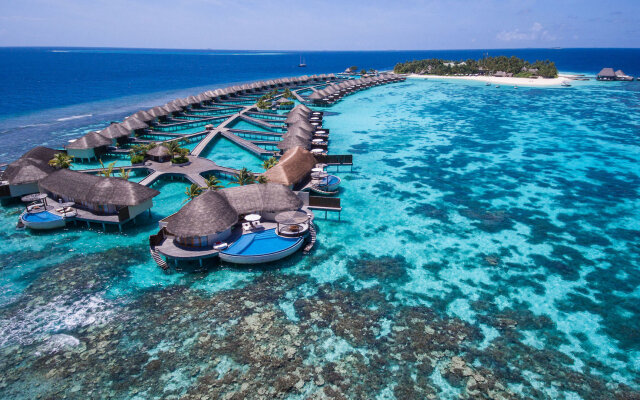 W Maldives