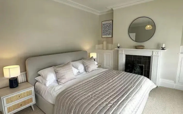 Luxury Leamington Spa House With 3 Bedrooms
