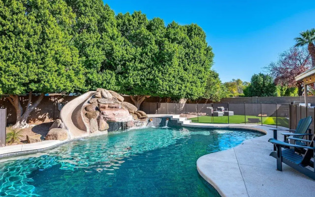 Bella Vista by Avantstay Pool w Waterslide