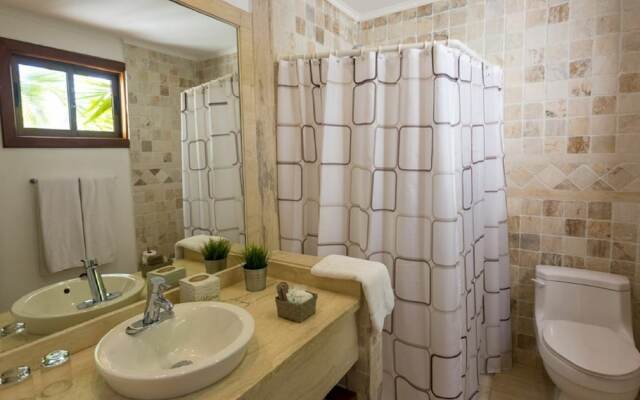 Caribbean Experience Playa Bavaro 2r. (05)