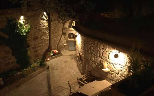 Assos 3 Oda